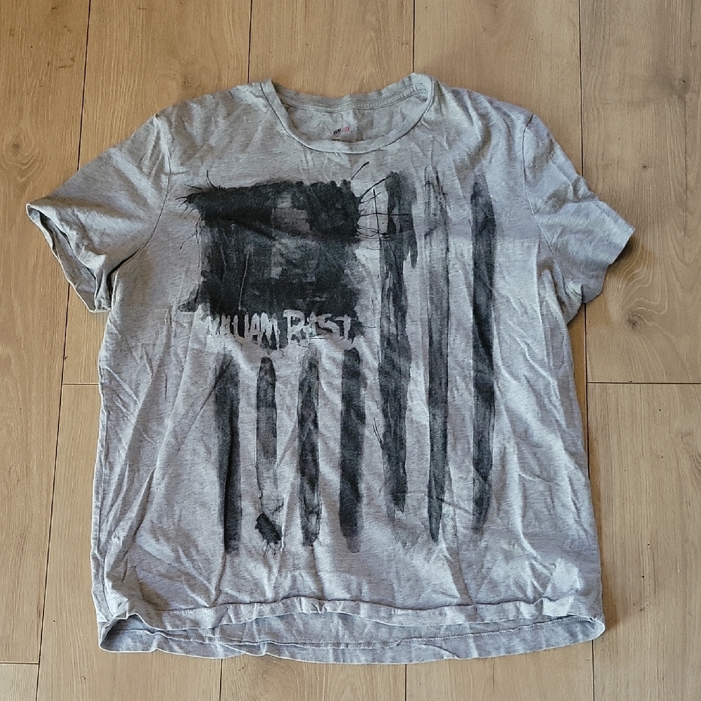 Target Gray and Black Short Sleeve Tee Casual Comfort